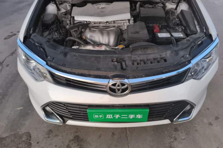 Used Toyota Camry 2015 2.0E Elite Edition Engine Bay