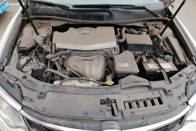 Used Toyota Camry 2015 2.0E Elite Edition Engine Bay
