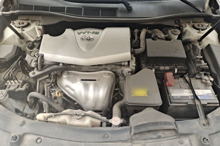 Used Toyota Camry 2015 2.0E Elite Edition Engine Bay