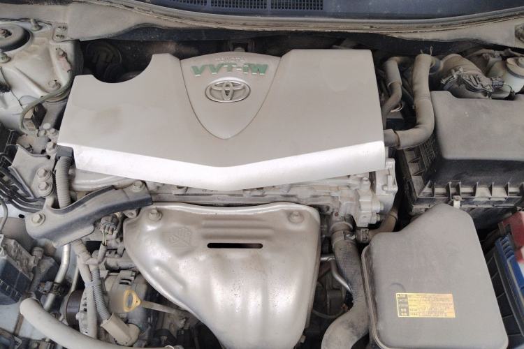 Used Toyota Camry 2015 2.0G Luxury Edition Engine Bay