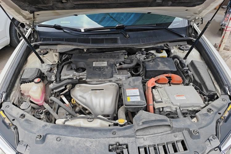 Used Toyota Camry 2015 Dual-Engine 2.5 HG Luxury Navigation Edition Engine Bay