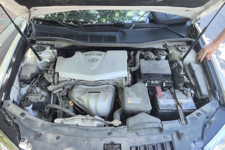 Used Toyota Camry 2015 2.0E Elite Edition Engine Bay