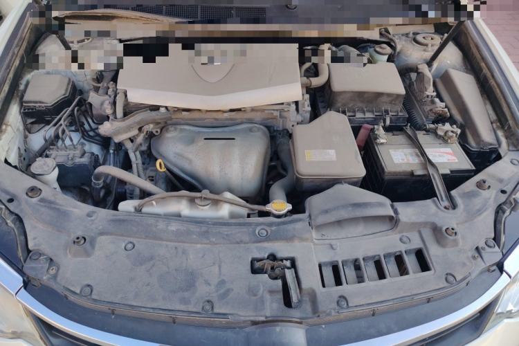 Used Toyota Camry 2015 2.0E Elite Edition Engine Bay
