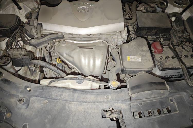 Used Toyota Camry 2015 2.0E Elite Edition Engine Bay
