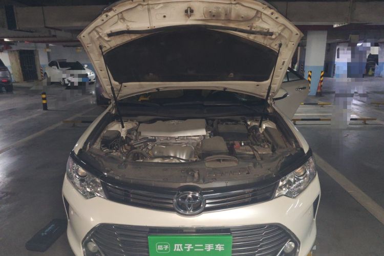 Used Toyota Camry 2015 2.0G Premier Edition Engine Bay