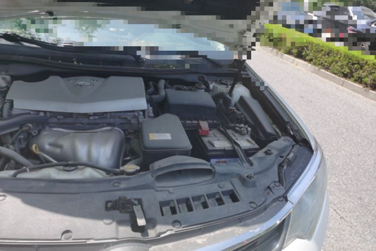 Used Toyota Camry 2015 2.0G Premier Edition Engine Bay Left