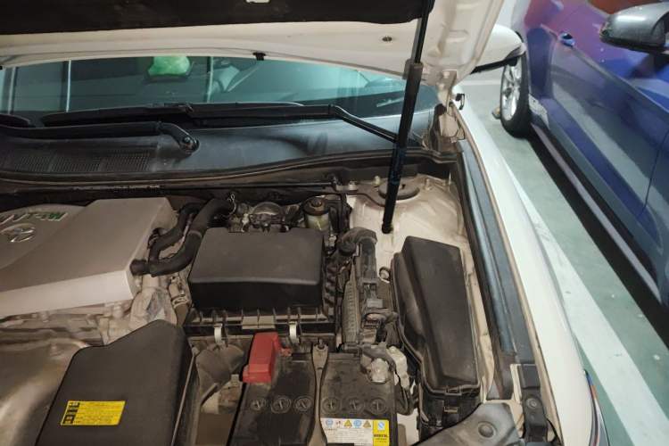 Used Toyota Camry 2015 Junrui 2.0S Activa Edition Engine Bay Left