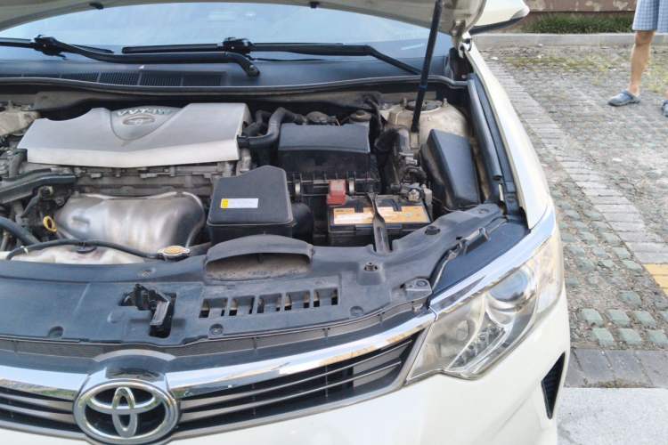 Used Toyota Camry 2015 2.0G Premier Edition Engine Bay Left