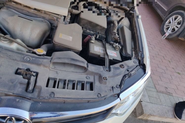 Used Toyota Camry 2015 2.0E Elite Edition Engine Bay Left