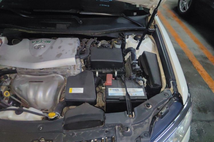 Used Toyota Camry 2015 2.0G Premier Edition Engine Bay Left