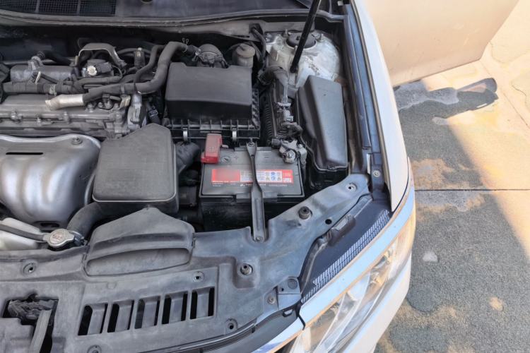 Used Toyota Camry 2015 2.0G Premier Edition Engine Bay Left