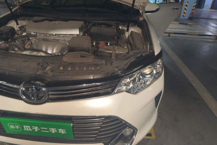 Used Toyota Camry 2015 2.0G Premier Edition Engine Bay Left