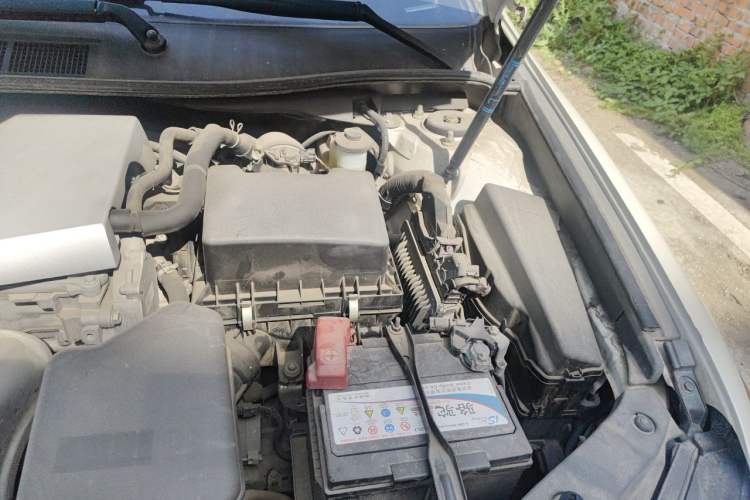 Used Toyota Camry 2015 2.0G Premier Edition Engine Bay Left