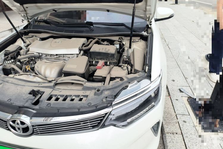 Used Toyota Camry 2015 2.0G Premier Edition Engine Bay Left