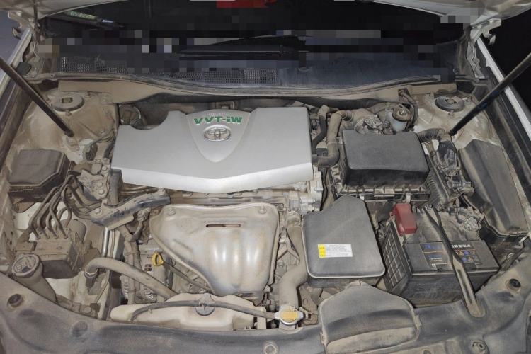 Used Toyota Camry 2015 2.0G Premier Edition Engine Bay