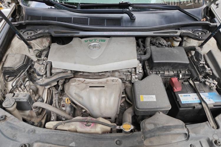 Used Toyota Camry 2015 2.0G Premier Edition Engine Bay