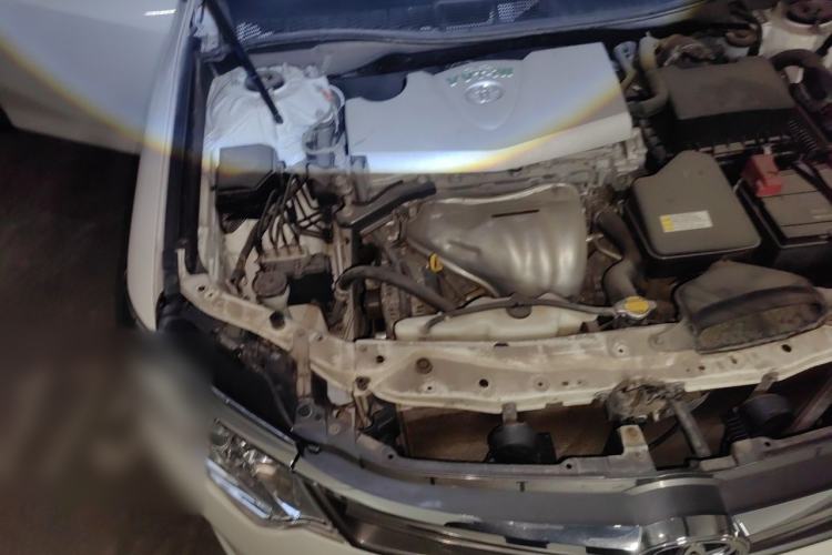 Used Toyota Camry 2015 2.0E Elite Edition Engine Bay Right