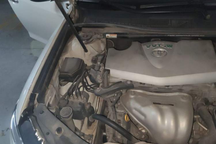Used Toyota Camry 2015 2.0G Premier Edition Engine Bay Right