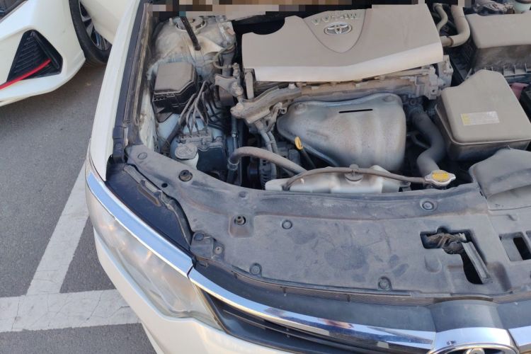 Used Toyota Camry 2015 2.0E Elite Edition Engine Bay Right