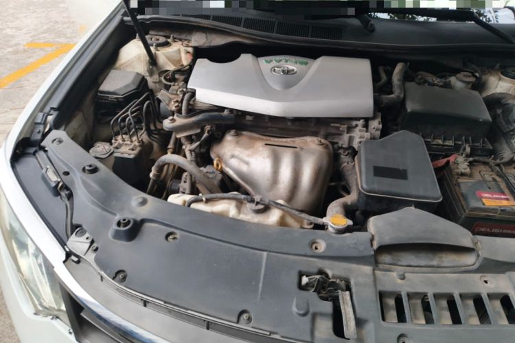 Used Toyota Camry 2015 2.0G Premier Edition Engine Bay Right