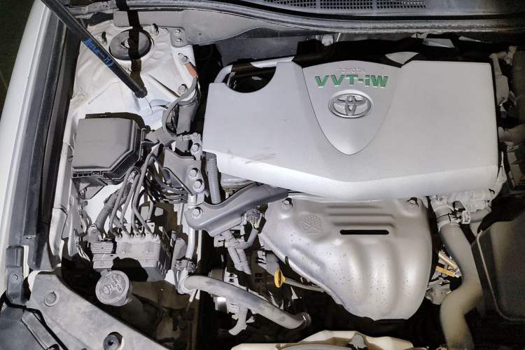 Used Toyota Camry 2015 2.0G Premier Edition Engine Bay Right