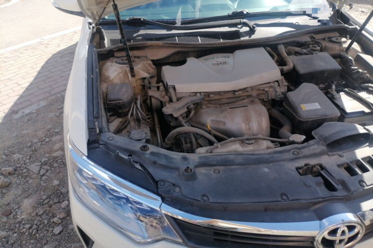 Used Toyota Camry 2015 2.0G Premier Edition Engine Bay Right