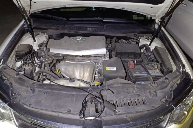 Used Toyota Camry 2015 2.0G Premier Edition Engine Bay