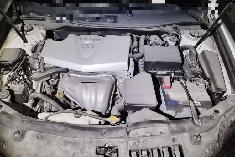Used Toyota Camry 2015 2.0G Premier Edition Engine Bay