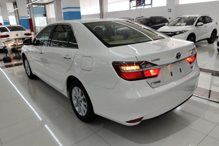 Used Toyota Camry 2015 Dual-Engine 2.5 HG Luxury Navigation Edition Exterior 2