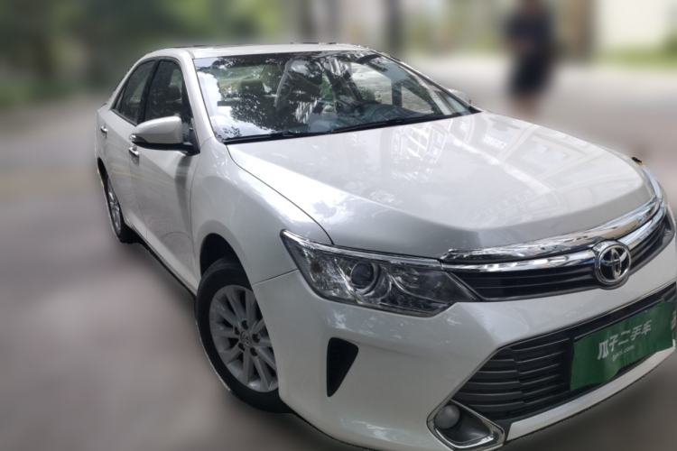 Used Toyota Camry 2015 2.0G Premier Edition Exterior 2
