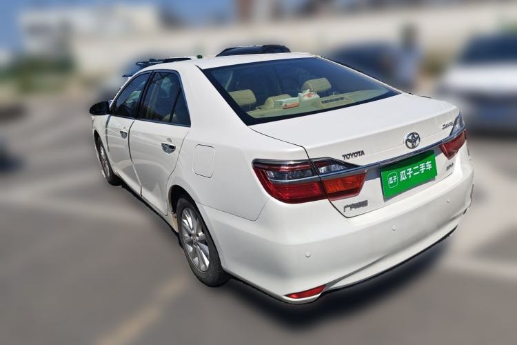 Used Toyota Camry 2015 2.0G Premier Edition Exterior 3