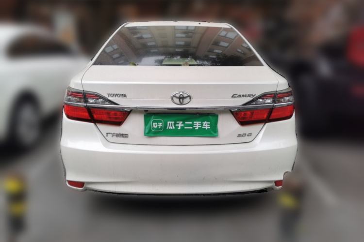 Used Toyota Camry 2015 2.0G Luxury Edition Exterior 4