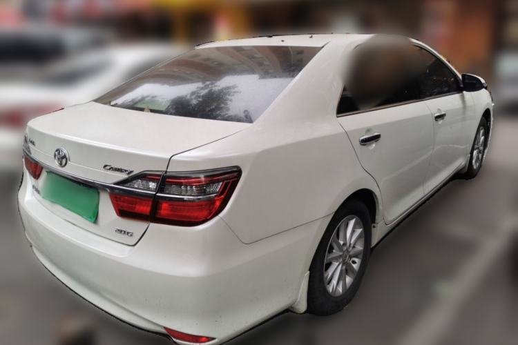 Used Toyota Camry 2015 2.0G Luxury Edition Exterior 5