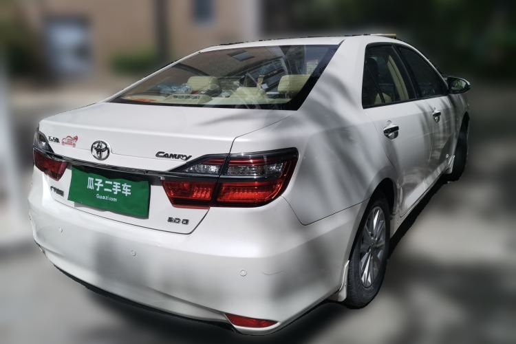Used Toyota Camry 2015 2.0G Premier Edition Exterior 5
