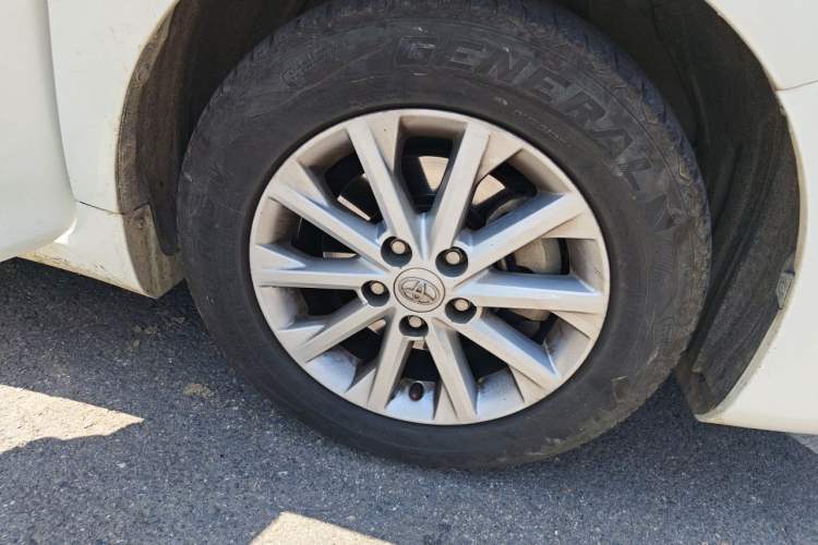 Used Toyota Camry 2015 2.0G Premier Edition Exterior 7