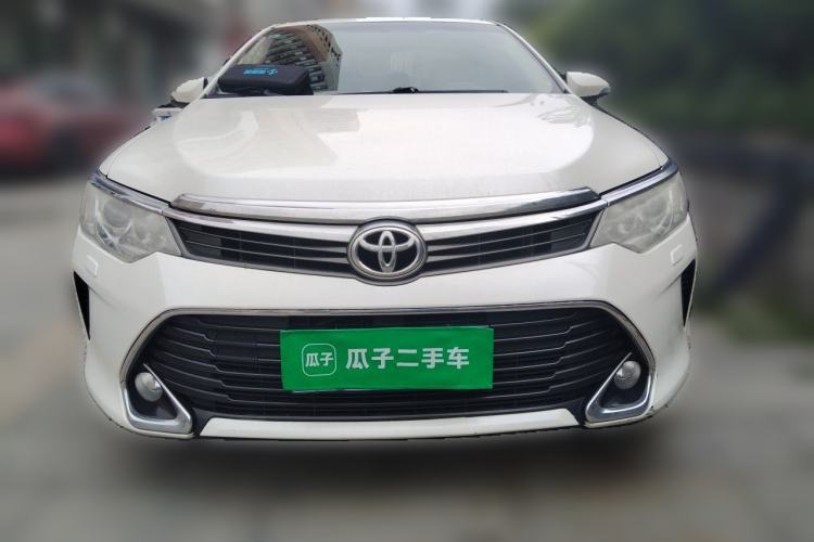 Used Toyota Camry 2015 2.0G Luxury Edition Front