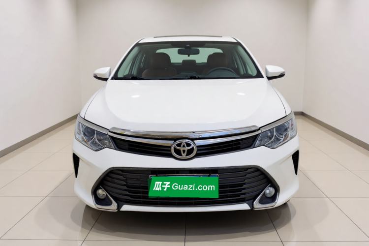 Used Toyota Camry 2015 2.0G Premier Edition Front