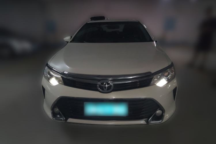 Used Toyota Camry 2015 2.0G Premier Edition Front