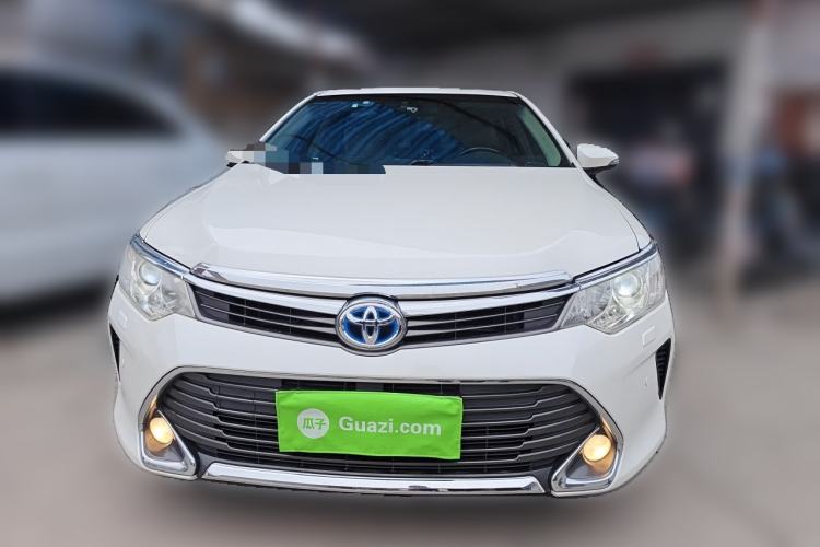 Used Toyota Camry 2015 Dual-Engine 2.5 HG Luxury Navigation Edition Front