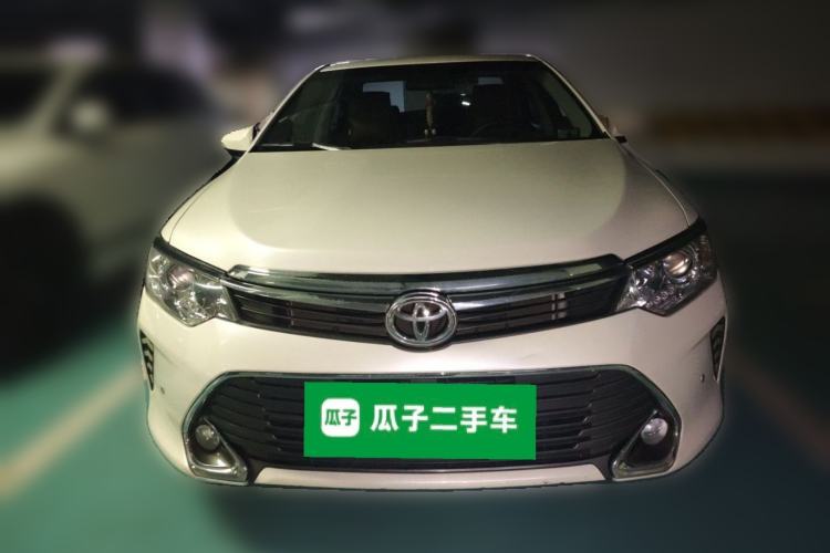 Used Toyota Camry 2015 2.0G Premier Edition Front