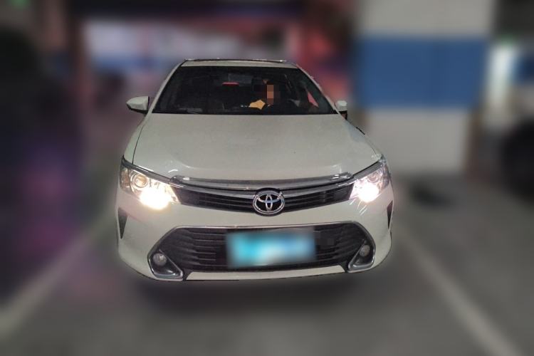 Used Toyota Camry 2015 2.0G Premier Edition Front