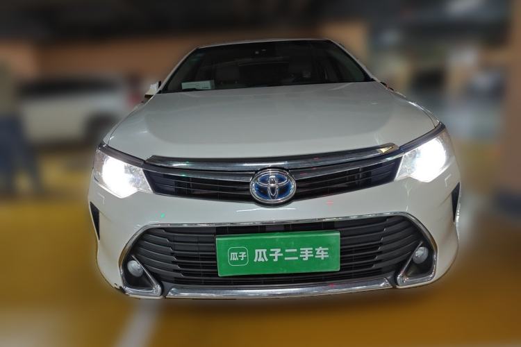 Used Toyota Camry 2015 Dual-Engine 2.5 HG Luxury Navigation Edition Front
