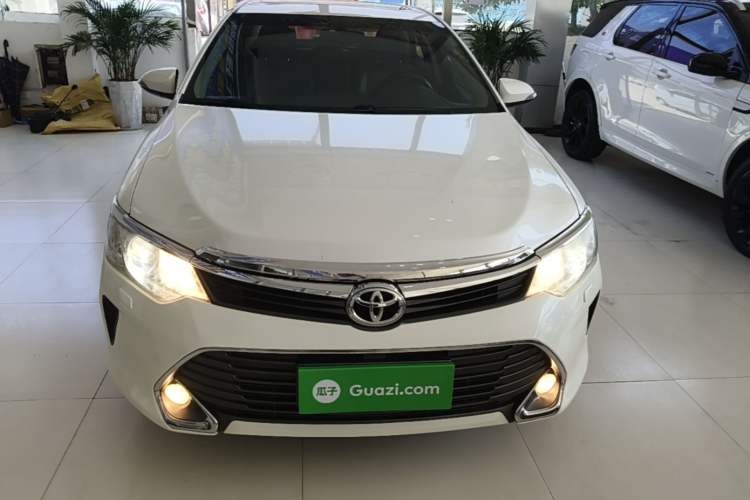 Used Toyota Camry 2015 2.5G Luxury Navigation Edition Front