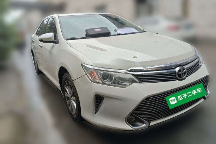 Used Toyota Camry 2015 2.0G Premier Edition Front Right 45 Deg