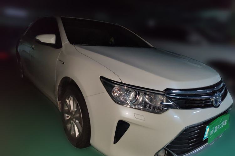 Used Toyota Camry 2015 Dual-Engine 2.5 HG Luxury Navigation Edition Front Right 45 Deg