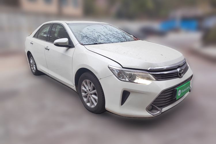 Used Toyota Camry 2015 2.0G Premier Edition Front Right 45 Deg