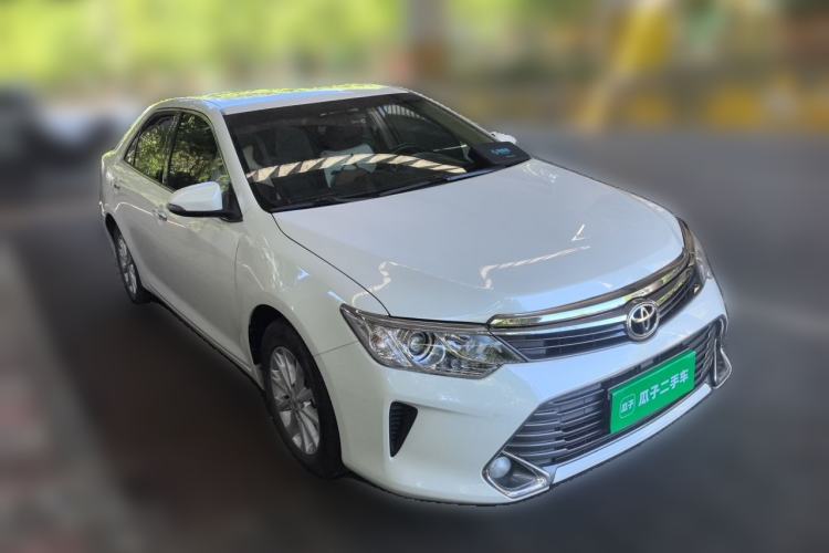 Used Toyota Camry 2015 2.0E Elite Edition Front Right 45 Deg