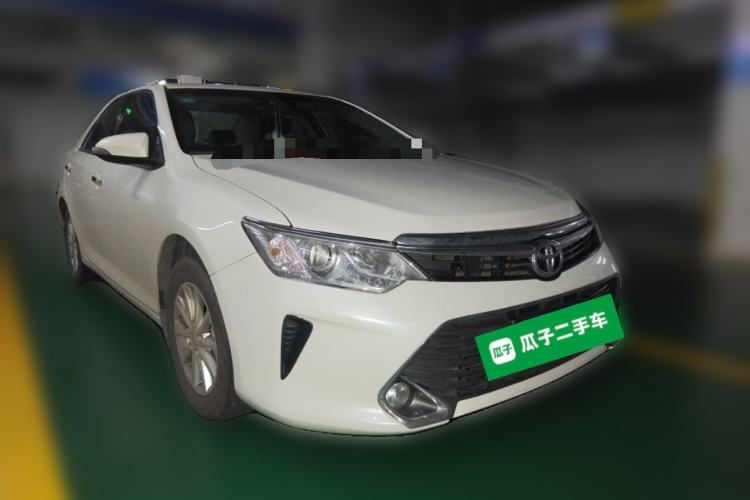 Used Toyota Camry 2015 2.0G Premier Edition Front Right 45 Deg