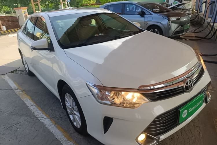 Used Toyota Camry 2015 2.0E Elite Edition Front Right 45 Deg