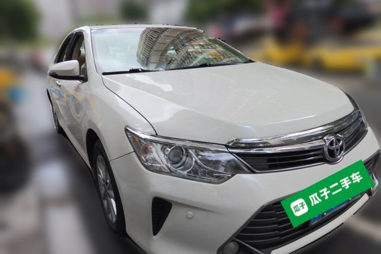 Used Toyota Camry 2015 2.0G Premier Edition Front Right 45 Deg